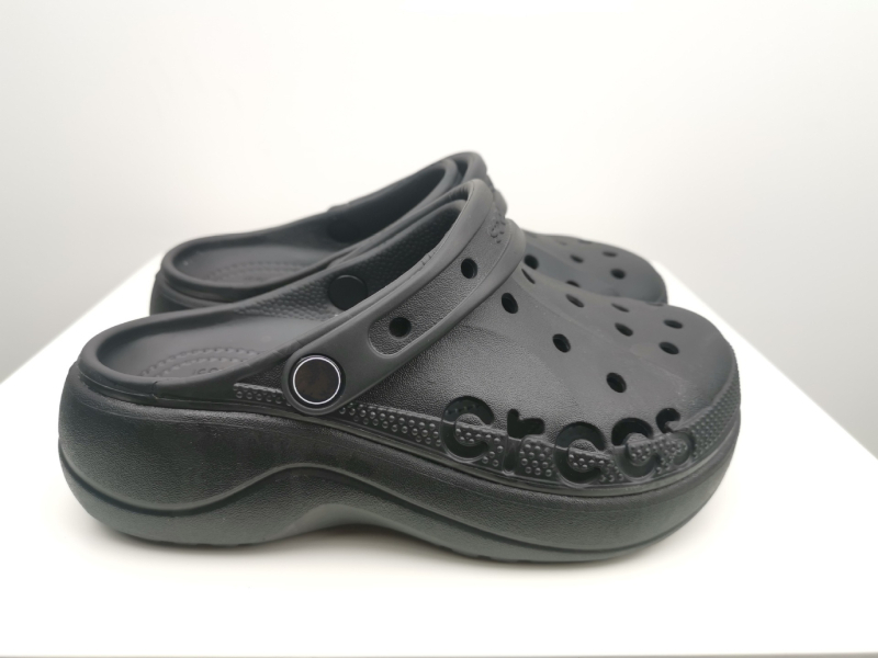 Unisex Crocs-stilu klompe s EVA gornjim i sole, lagane i prozračne za ljeto, injekcijsko oblikovanje, debeli potplat 3 cm+
