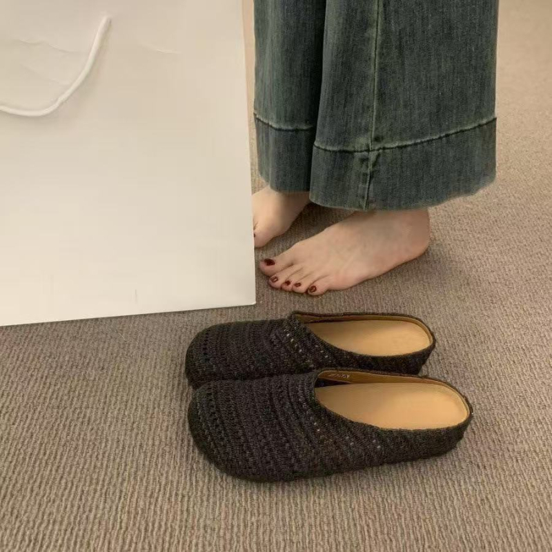 Ženske slip-on ravne papuče s pletenim gornjim dijelom; PVC gornji dio; PVC potplat; debljina potplata 0–3 cm