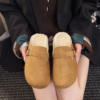 Willak ženske papuče s krznom, PVC gornji dio i potplat, Slip-On dizajn, debeli potplat 3–5 cm, ravna potpetica