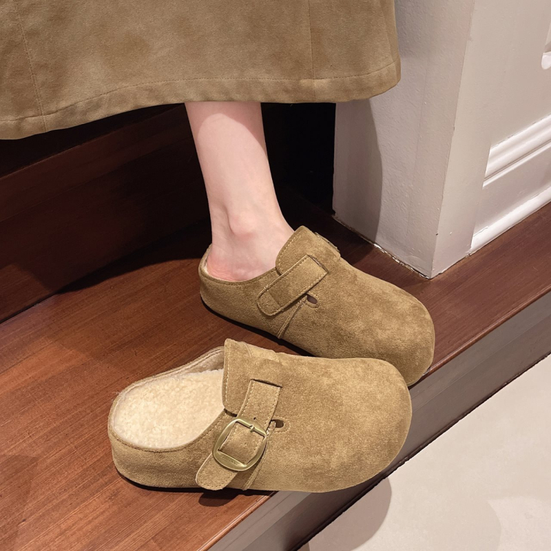 Ženske Slip-On papuče Cork Toe, gornji dio od umjetnog pliša, unutrašnjost od suedea, potplat od plastike, debljina potplata 0–3 cm, plosnata peta – jesen 2025