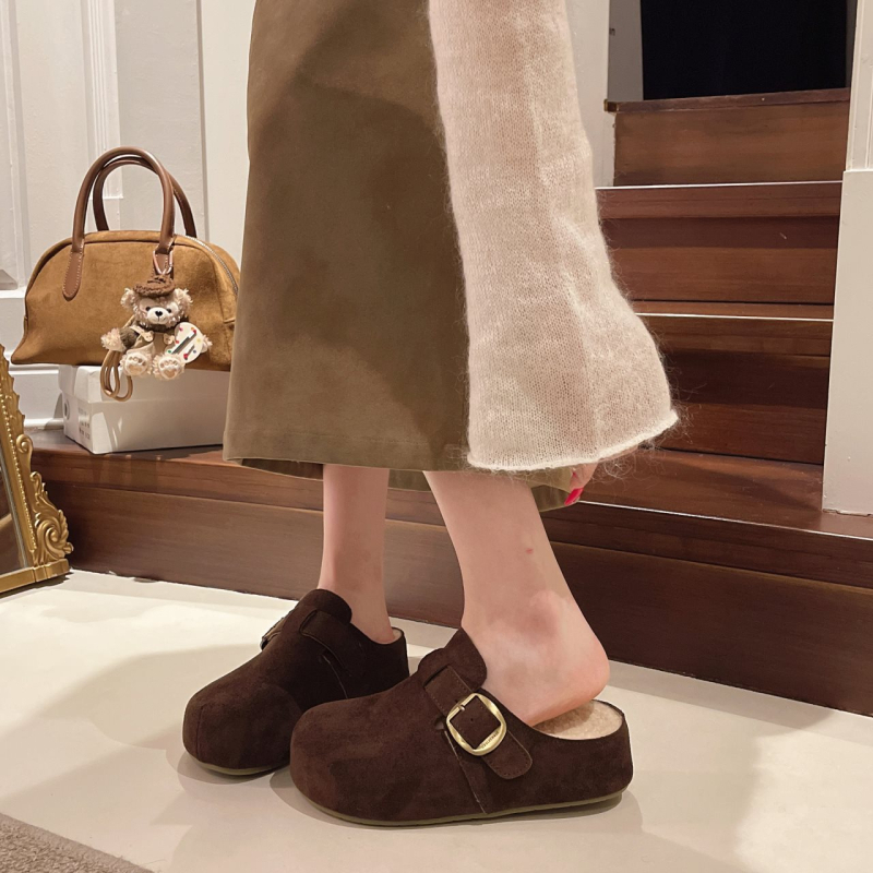 Ženske Slip-On papuče Cork Toe, gornji dio od umjetnog pliša, unutrašnjost od suedea, potplat od plastike, debljina potplata 0–3 cm, plosnata peta – jesen 2025