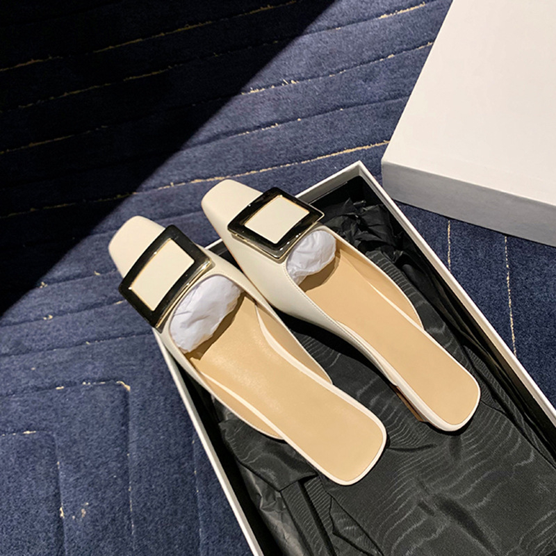 Ženske ploske mule cipele – gornji dio od Super Fiber, gumeni potplat, kvadratni vrh, otvoreni stražnji dio, slip-on, debljina potplata 3-5 cm
