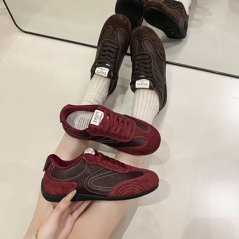 Nemecké armádne tréningové tenisky pre ženy, vrchný materiál z semi suede, okrúhla špička, šnúrky, nízky podpätok 1–3 cm