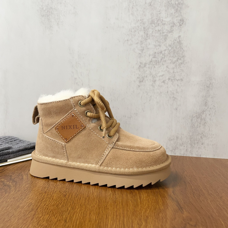 Vaikų žieminiai velūro batai su priekinio raištelių detale – unisex, guminė padas, 4–16 metų, 2025 metų žiemos leidimas