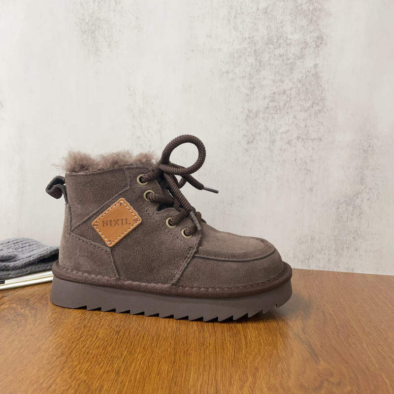 Vaikų žieminiai velūro batai su priekinio raištelių detale – unisex, guminė padas, 4–16 metų, 2025 metų žiemos leidimas