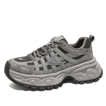 Ženske tenisice s debelom potplatom u stilu dad shoes, kožni gornji dio, okrugli vrh, prednje vezanje, prozračna mrežasta podstava