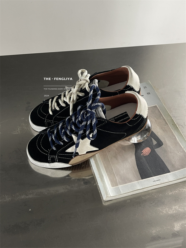 Forrest Gump topánky - vrchný materiál: hovädzia koža prvotriedna; špička: kruhová; päta: nízka (1-3 cm); podrážka: guma; vnútro: koža