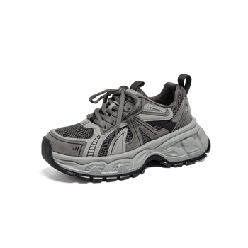 Ženske tenisice u stilu Dad Shoes s fleece podstavom i debelom potplatom, prednje vezanje, visok gornji dio, gornji materijal: Pigskin + umjetna koža + tekstil, okrugli vrh, 3-5 cm peta, protuklizna podloga
