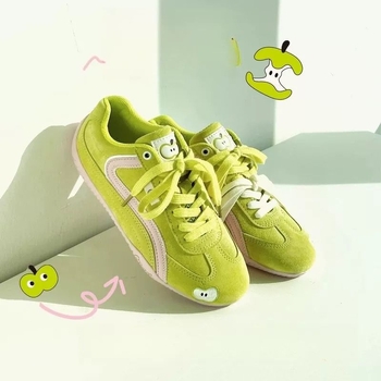 Ženské tréningové tenisky, PU vrchná časť, gumová podrážka, šnúrky, guľatý špič, EVA stielka