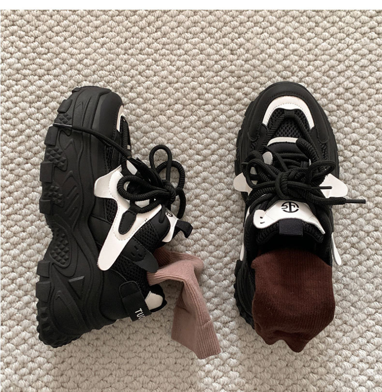 Ženske tenisice s debelim potplatom, bijele, stil dad sneakers, model jesen–zima 2025, retro sportske tenisice za studente, efekt vitkosti, srednja visina potpetice 3–5 cm, potplata od kompozita, PU podstava, slip-on