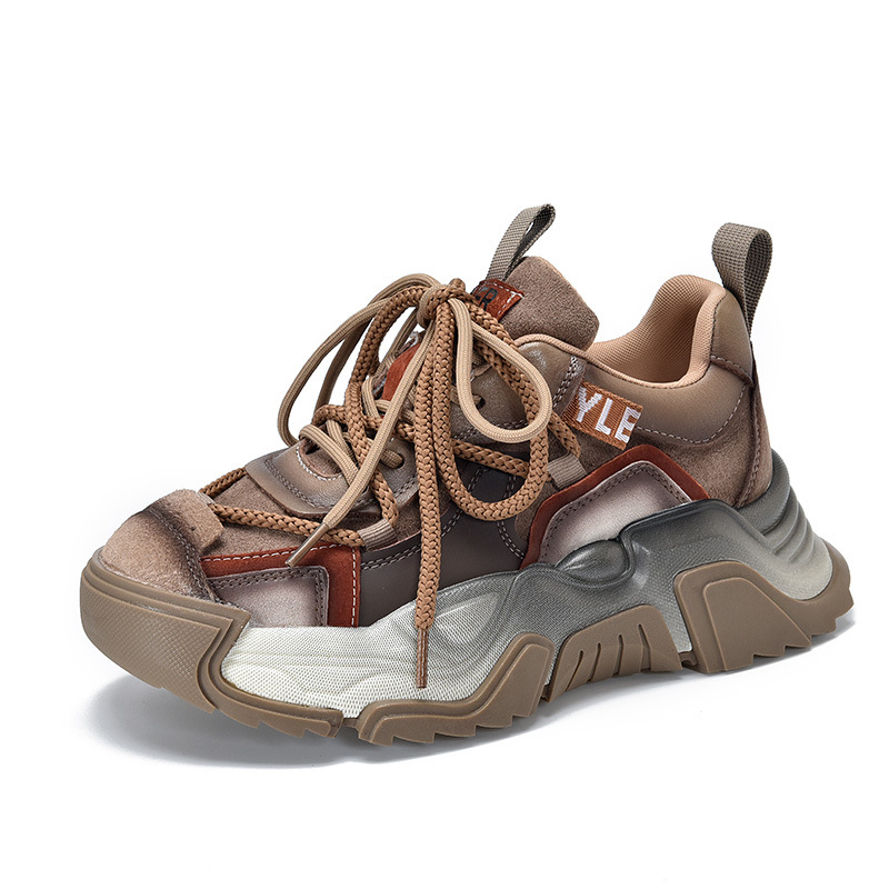 Ženske tenisice u stilu dad shoes, prirodna koža gornji dio, okrugli vrh, srednja peta 3–5 cm, TPR potplat, vezanje sprijeda