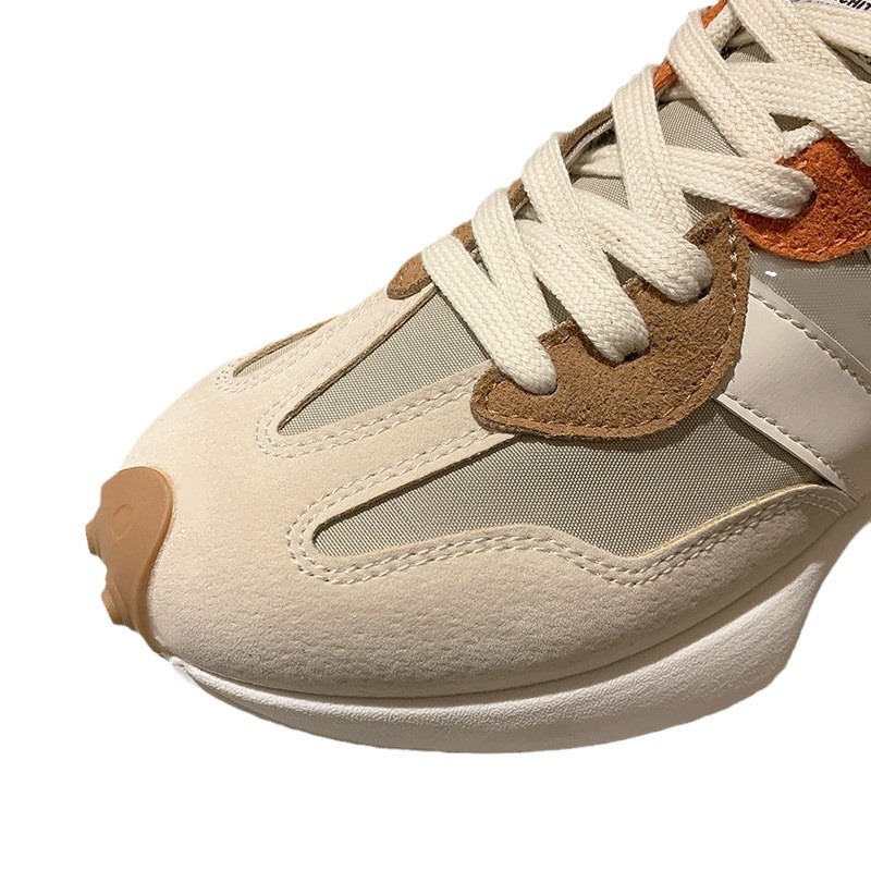 Športové tenisky v korejskom štýle: PU vrchný materiál, gumová podrážka, okrúhla špička, šnúrky, stredné vysoké pre členok