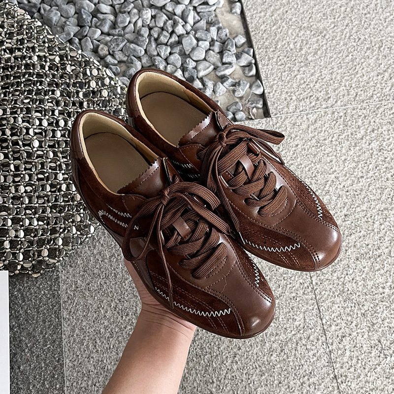 Forrest Gump tenisice s gornjim dijelom Cow suede + fabric, gumeni đon, okrugli vrh, visina pete 3-5 cm, vezanje