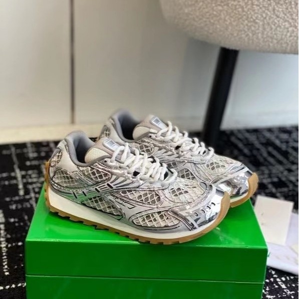 Unisex Dad Shoes s kožnim gornjim dijelom, gumom, srednja peta 3-5 cm, prednje vezivanje, mrežasta podstava