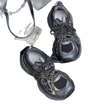 Ženske tenisice tipa Dad Shoes s debelim petom, gornji dio: koža druge klase + umjetna koža + tkanina; uložak: prirodna koža; đon: PU; visina pete: 3–5 cm