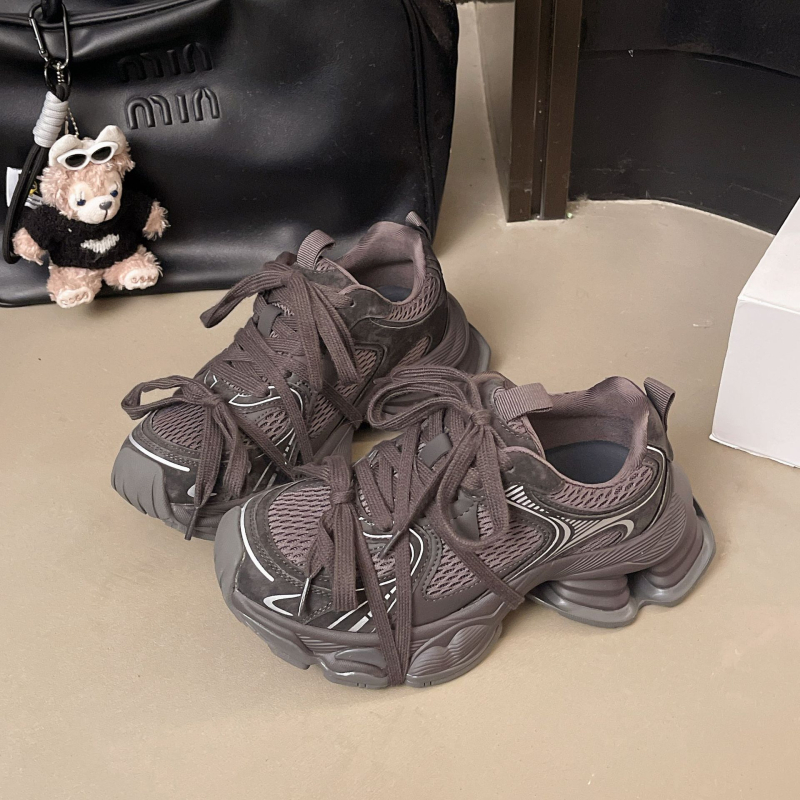 Ženske tenisice dad shoes s mrežastim gornjim dijelom, vezanje šnura, 3–5 cm debeli potplat, gumeni potplat