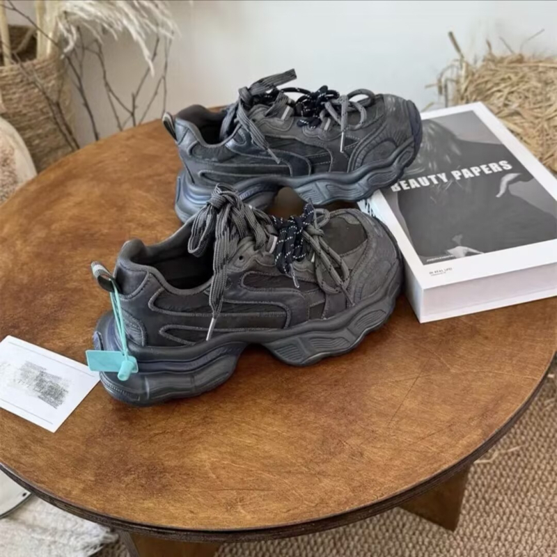 Ženske tenisice s debelim potplatom, korejski stil, visina potplata 3–5 cm, prednje vezanje, pogodne za zimu, proljeće i jesen