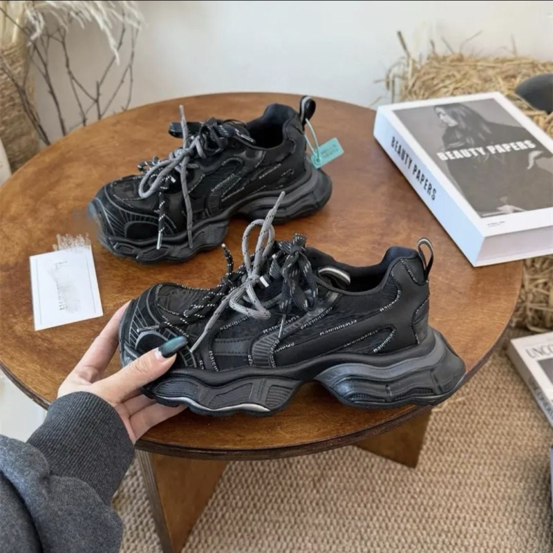 Ženske tenisice s debelim potplatom, korejski stil, visina potplata 3–5 cm, prednje vezanje, pogodne za zimu, proljeće i jesen