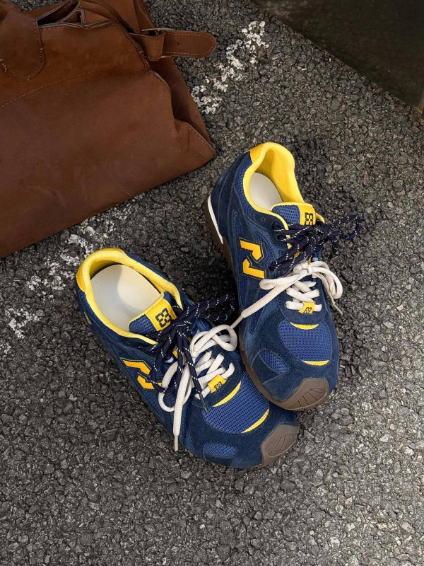 Ženske tenisice German Army Trainer s nubukom za gornji dio, mrežasti unutarnji dio, okrugli vrh, prednje vezivanje, peta 3–5 cm