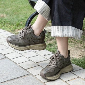Ženske tenisice Dad Shoes od prave kože, s debelim potplatom 3-5 cm, vezanje, srednje visoko gornji dio, potplat s filmom za prijanjanje