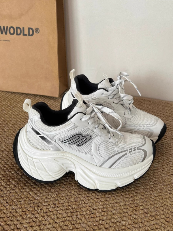 Pantofi de damă stil dad shoes cu platformă, partea superioară din plasă, vârf rotund, închidere cu șireturi, talpă PU