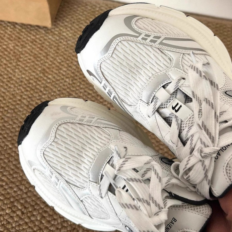 Pantofi de damă stil dad shoes cu platformă, partea superioară din plasă, vârf rotund, închidere cu șireturi, talpă PU