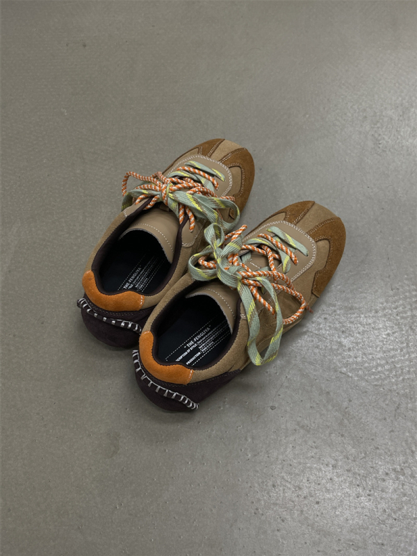 THE FENGLIYA Vintage Flat Shoes για γυναίκες, άνω μέρος από γνήσιο δέρμα, στρογγυλή μύτη, ύψος φτέρνας 3–5 εκ., κούμπωμα με κορδόνια