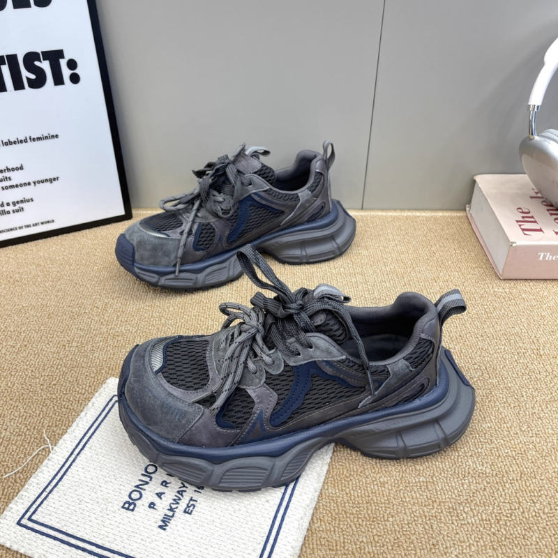 Ženske tenisice dad stila vintage – okrugli vrh, gumena potplata, vezanje, visina potplata 3–5 cm, jesen 2025