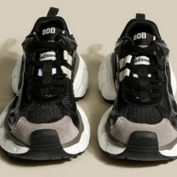 Ženske tenisice Dad Shoes – mrežasti gornji dio, gumeni đon, srednja visina pete 3–5 cm, srednji silueta, vezanje šnanalama