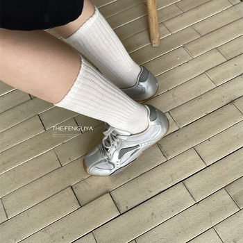 Naiste Derby kingad – retro disain, eesne nöörimine, madal pahkluu kõrgus (pealne: ehtne nahk; sisemus: mikrofiiber; tald: kumm)