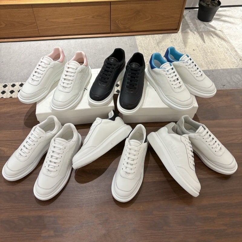 Unisex igapäevased tossud kõrgendatud kõrgusega ja kirjatrükiga; pealmine materjal vasikanahaga, sisemus lambanahaga, tald TPU, ees nöörimisega