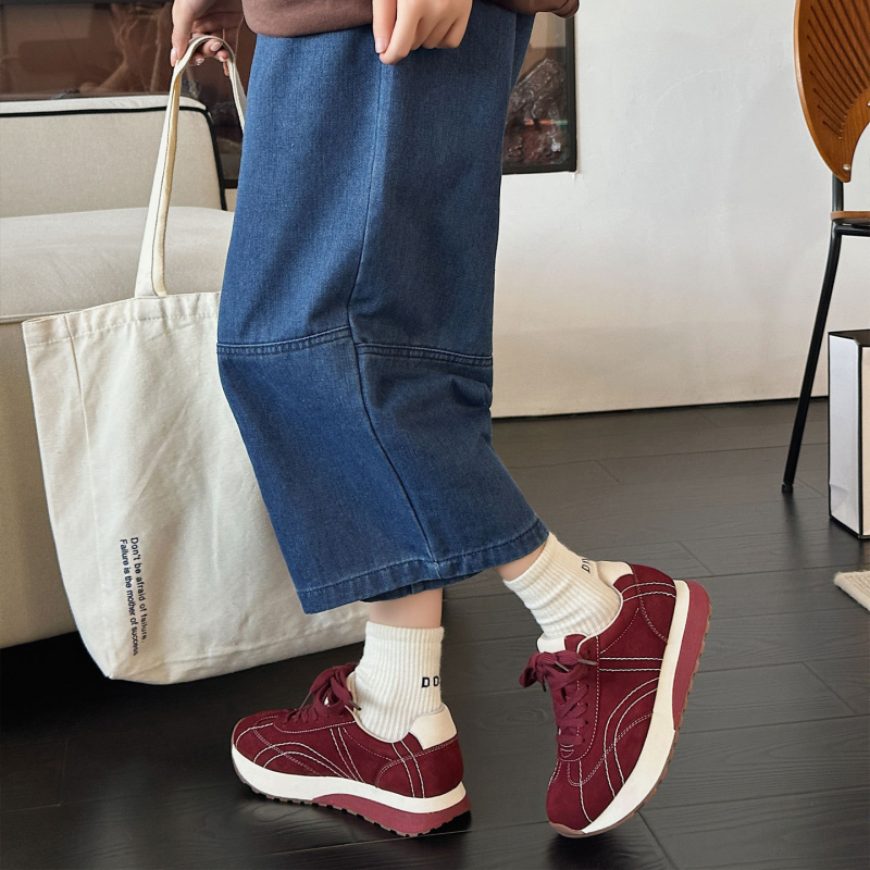 Női Forrest Gump cipő, nubuk bőr marha, kerek orr, fűzők, 3–5 cm sarka