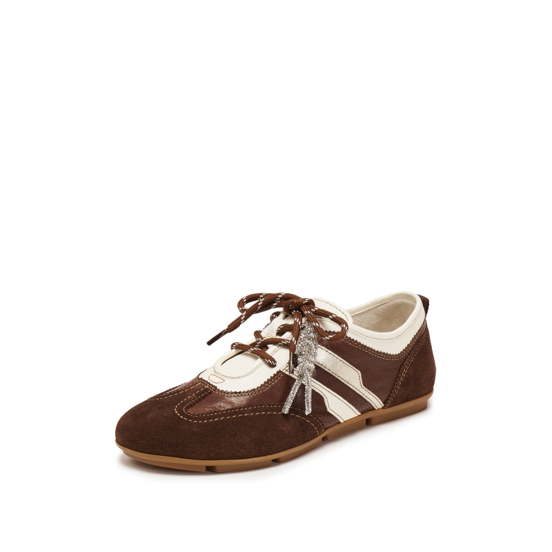 Női Forrest Gump-stílusú bőrfelsőjű alacsony tornacipő, fűzős, latex talpbetét, gumitalp, lélegző és könnyű, 2025 őszén megjelenés