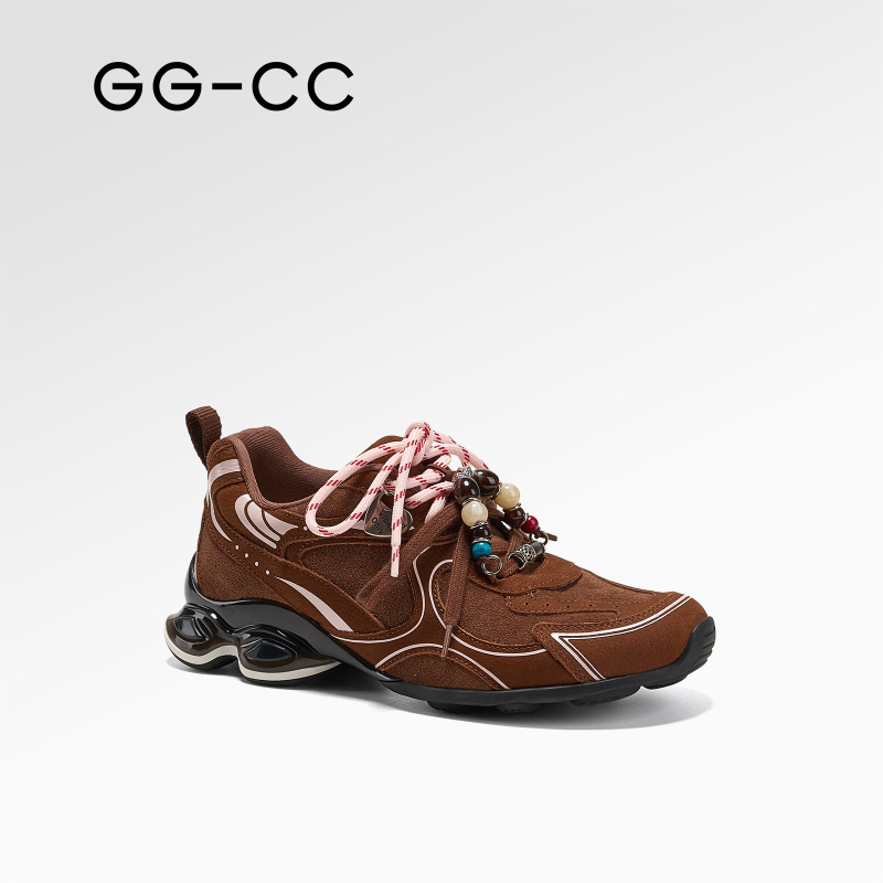 Γερμανικά στρατιωτικά παπούτσια προπόνησης με σουέντ άνω, στρογγυλή μύτη, χαμηλή φτέρνα 1–3 εκ, μπροστινό δέσιμο με κορδούλια