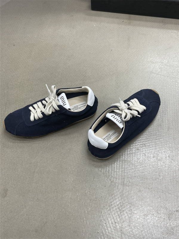 THE·FENGLIYA NŐI SPORT-CASUAL CIPŐ TERMÉSZETES BŐRBŐL, KÖNNYŰ, TALP MARHA INAS ANYAGÚ, KEREK O R R, 3-5 CM SARKÚ, ELŐRE FŰZÉS