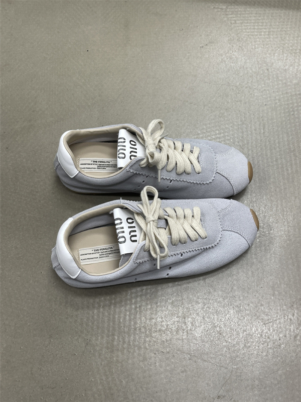 THE·FENGLIYA NŐI SPORT-CASUAL CIPŐ TERMÉSZETES BŐRBŐL, KÖNNYŰ, TALP MARHA INAS ANYAGÚ, KEREK O R R, 3-5 CM SARKÚ, ELŐRE FŰZÉS