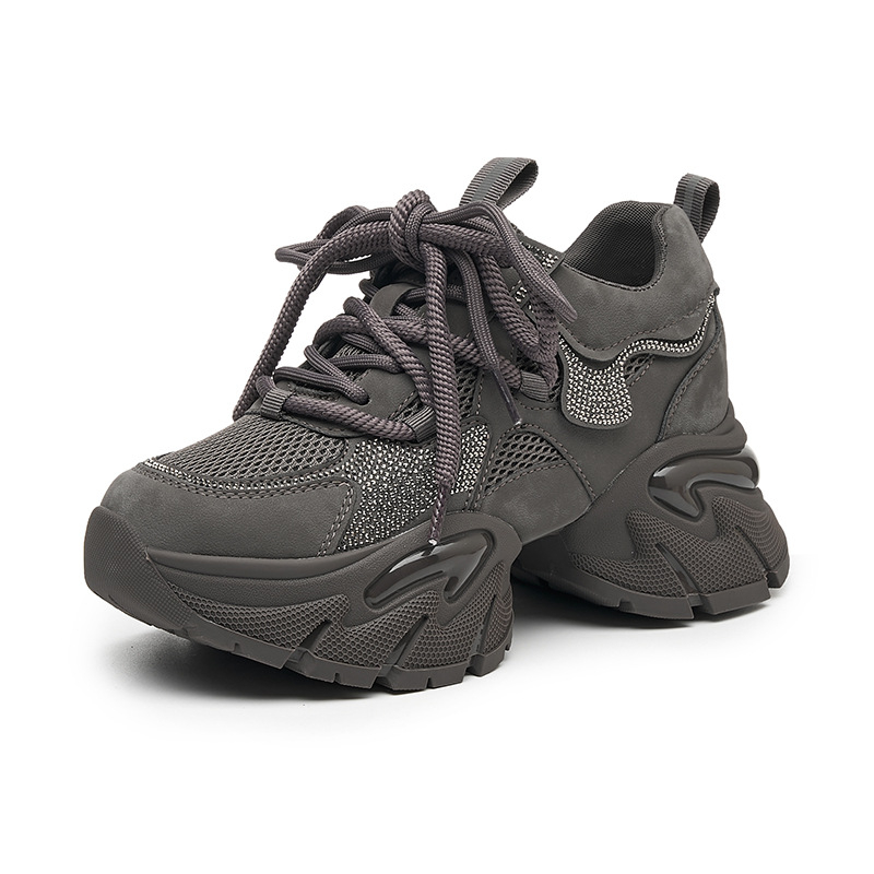 Ženske tenisice Dad Shoes s mid-top gornjim dijelom od kože krave + umjetne kože + tekstila, vezanje šnurkama, visina peta 6–8 cm
