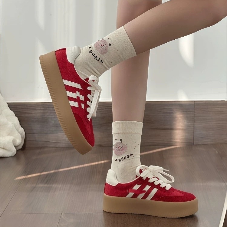 Ženske tenisice od platna s niskim gornjim dijelom, debela potplata, povećanje visine, proljeće 2025