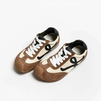 Sievietes ikdienas sporta apavi ar iekšējo augstuma palielinājumu, augšdaļa no īstas ādas, šņorēšana, anti-slip gumijas zole