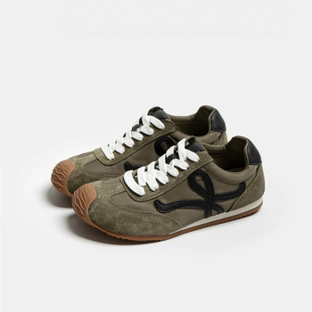 Sievietes ikdienas sporta apavi ar iekšējo augstuma palielinājumu, augšdaļa no īstas ādas, šņorēšana, anti-slip gumijas zole