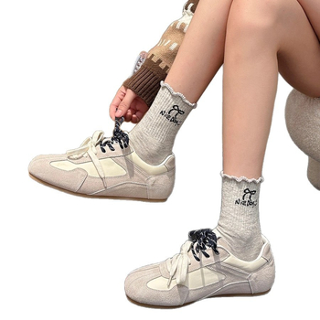 Dámske tenisky v retro štýle, predné šnúrky, sieťovaná podšívka, EVA stielka, gumová podrážka, vhodné pre jar a jeseň