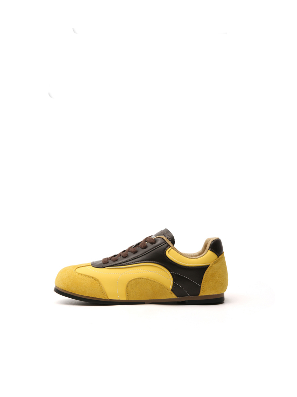 Ženske streetwear tenisice s nubuk gornjim dijelom, okrugli vrh, niski potplat 1-3 cm, kopčanje sprijeda šniranjem