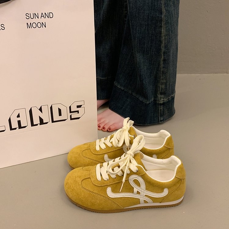 Dámske topánky Dad Shoes, zaoblená špička, gumová podrážka, klinový podpätok 3–5 cm, šnúrky