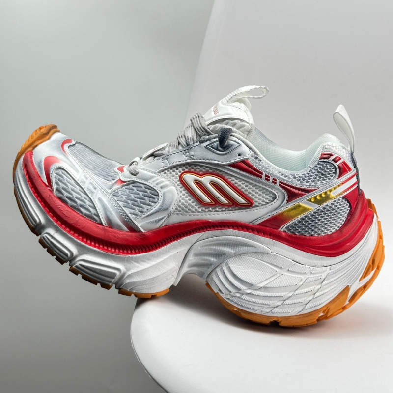 Unisex tenisice tipa dad shoes s povećanjem visine 6–8 cm, gornji dio od tkanine, protuklizna gumena potplat, prednje vezanje