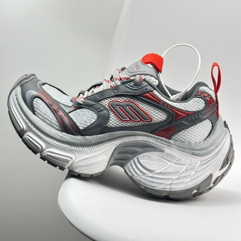 Unisex tenisice tipa dad shoes s povećanjem visine 6–8 cm, gornji dio od tkanine, protuklizna gumena potplat, prednje vezanje