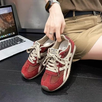 Tenisice u stilu njemačkog vojničkog trenera, PU gornji dio, vezanje, gumeni potplat