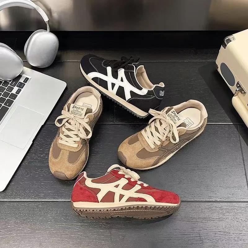 Tenisice u stilu njemačkog vojničkog trenera, PU gornji dio, vezanje, gumeni potplat