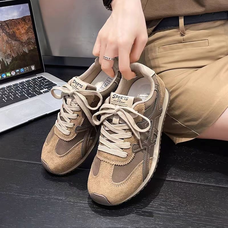 Tenisice u stilu njemačkog vojničkog trenera, PU gornji dio, vezanje, gumeni potplat