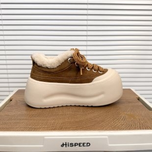 Sieviešu loaferi ar biezu zoli no velūra, priekšējā aizdare, bez oderes, gumijas zole – zemais augšējais, visām sezonām