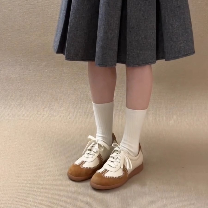 Dexun ženske tenisice od teleće kože, vintage casual stil, okrugli vrh, niska debela peta 1–3 cm, vezanje sprijeda